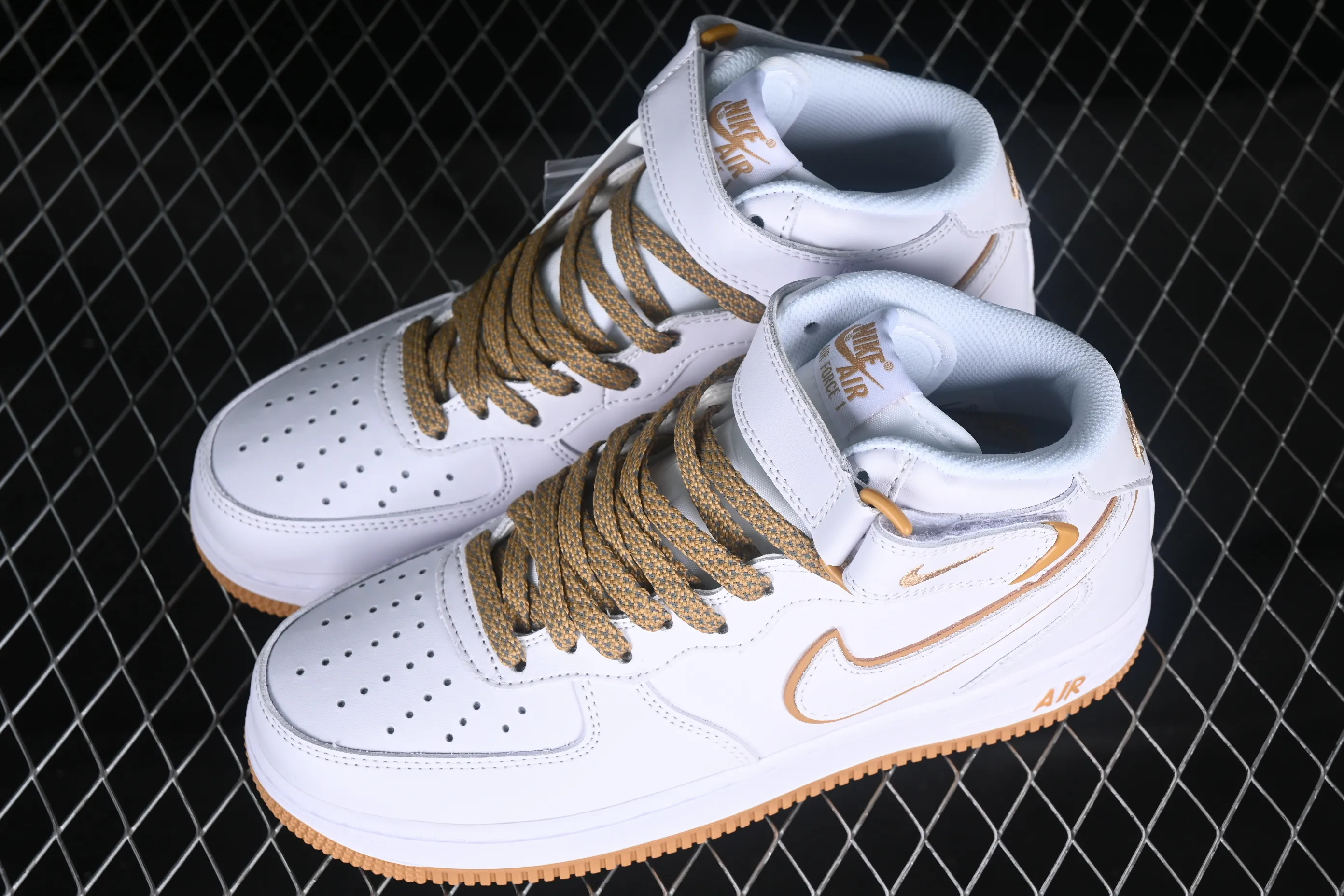 All Categories Nk Air Force 1 Air Force Series Nk Air Force 1 Mid Air Force Mid Nk Air Force 1'07 Mid Beige Yellow Stars Air Force One Mid Casual Sneakers WP5623-833